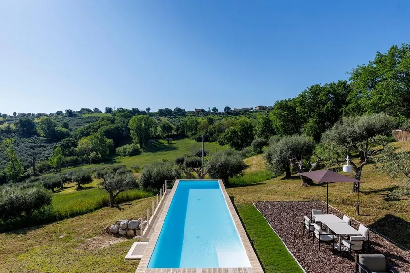 Luxury Retreat - Dreamy Pool - Image 1