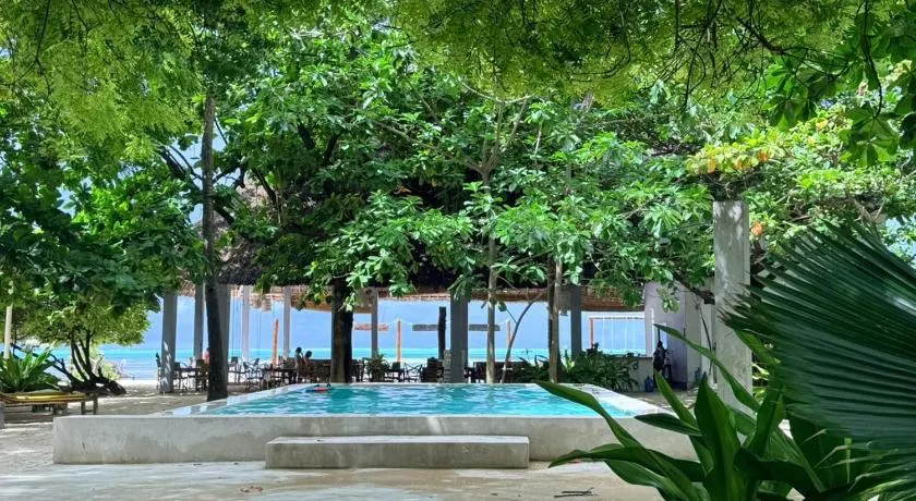 Garden Beach Bungalows Jambiani - Image 1