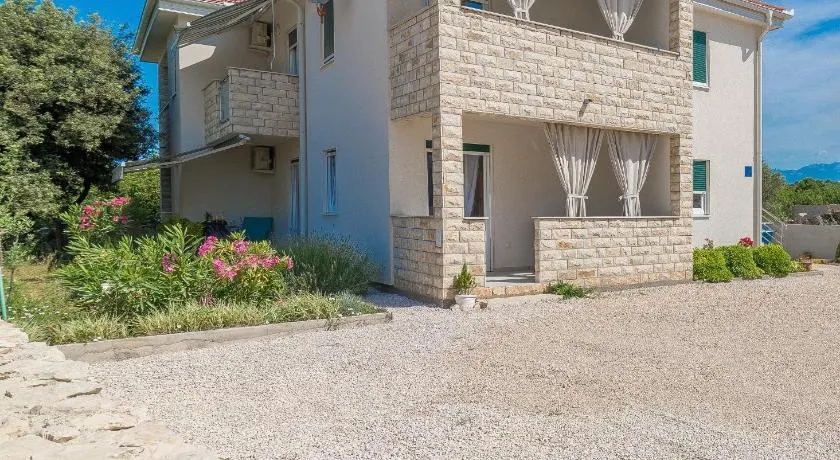 Apartments Sestanka - Image 1