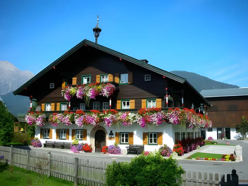 Thomanhof Chalet-Appartement - Image 1