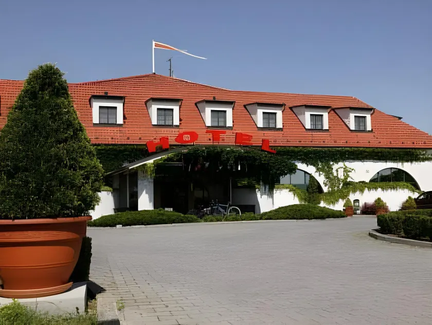 Prachárna Park Hotel Olomouc - Image 1