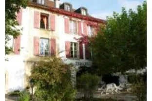 Hôtel Restaurant Bellevue - Image 1