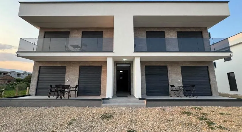 Raba Apartments - Image 1