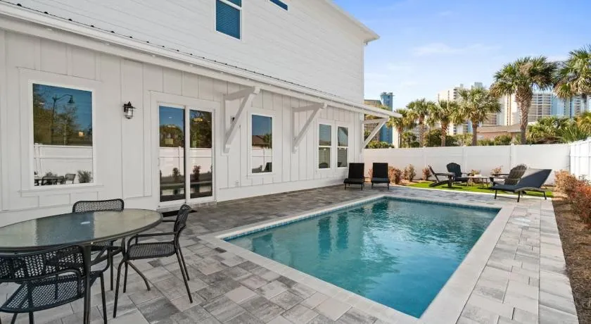 New 6BR Home Sleeps 16 | Private Pool, Walk to Beach, Near Pier Park - Image 1