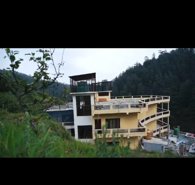 Desprades Mrityunjay Inn - Image 1