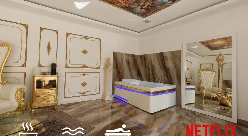 Suite Aphrodite Spa Hammam ,Balnéo ,Nîmes Centre - Image 1