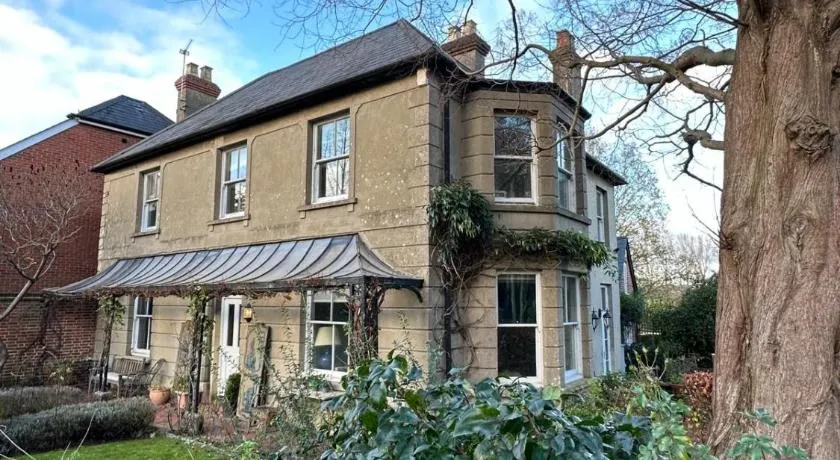 30 Park Street - Image 1