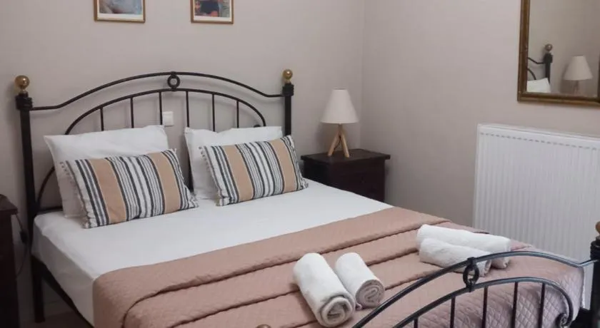 Miriam Luxury apartment - Image 1