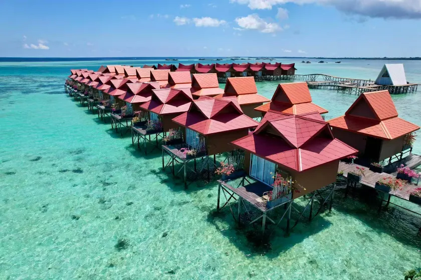 Sand Bay Resort Semporna - Image 1