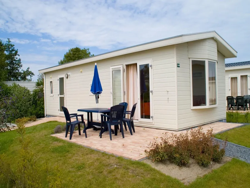 Cozy chalet near beach at 600 m - Image 1