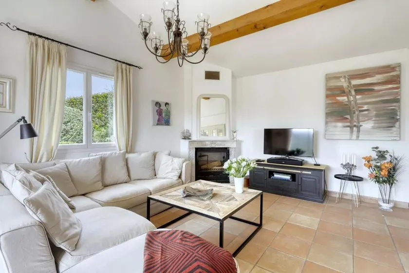 Villa Thymfalaise - Sea View, Calm, Beach, Tennis - Image 1