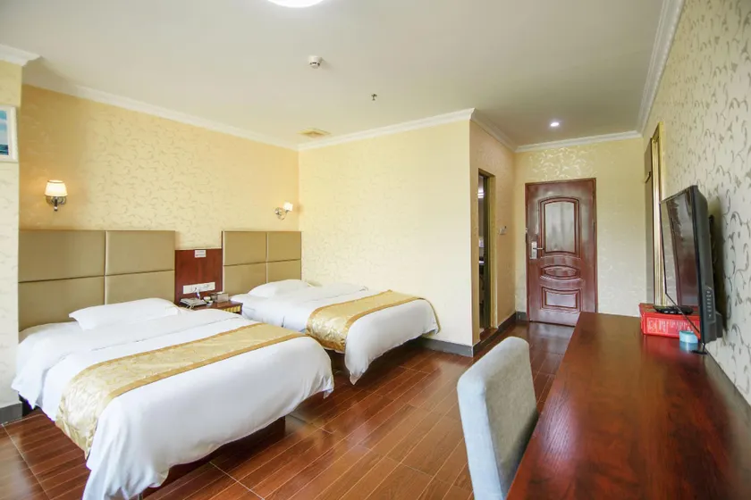 Hongda Business Hotel (Heyuan High-speed Railway East Station Branch) - Image 1