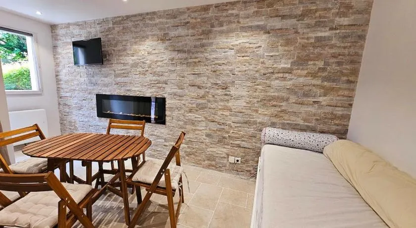 Appartement Cosy Deauville Centre Piscine Été Parking Privé - Image 1