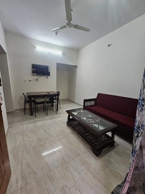 6 BHK Apartment in Yelahanka - Image 1