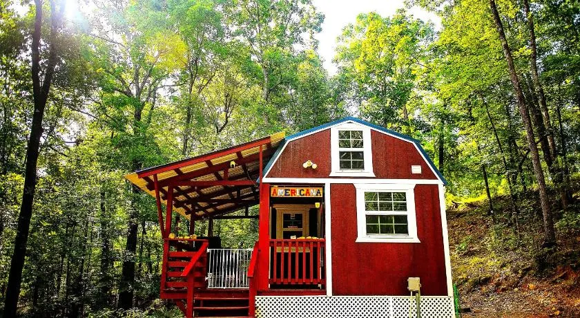 The Americana - Parker Creek Bend Cabins - Image 1