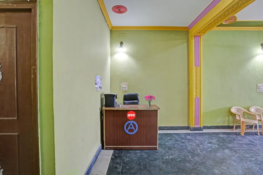 Hotel O Vj Hotel - Image 1