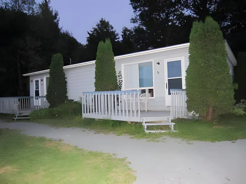 The Greensboro Inn - Image 1