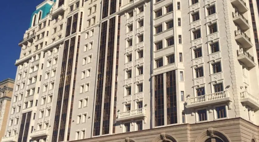 Alanda Hotel - Image 1
