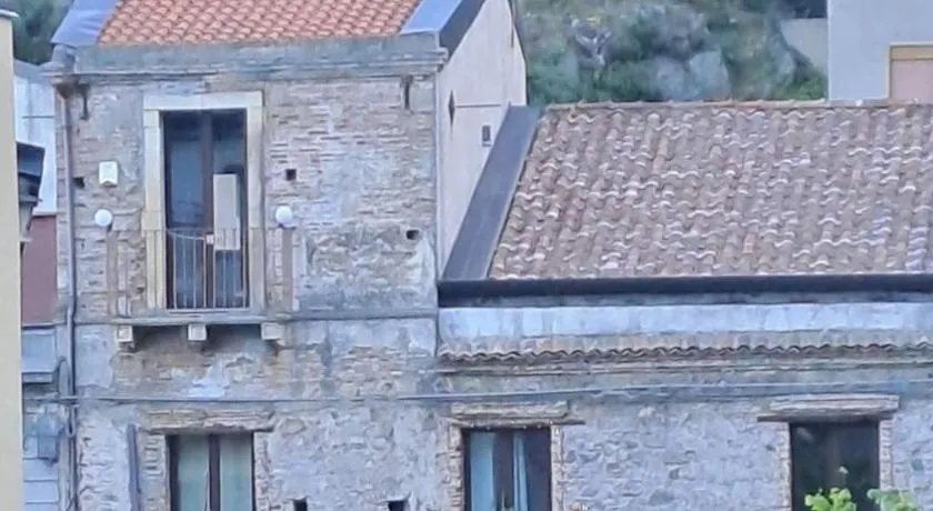 PALAZZO CAMERANa - Image 1