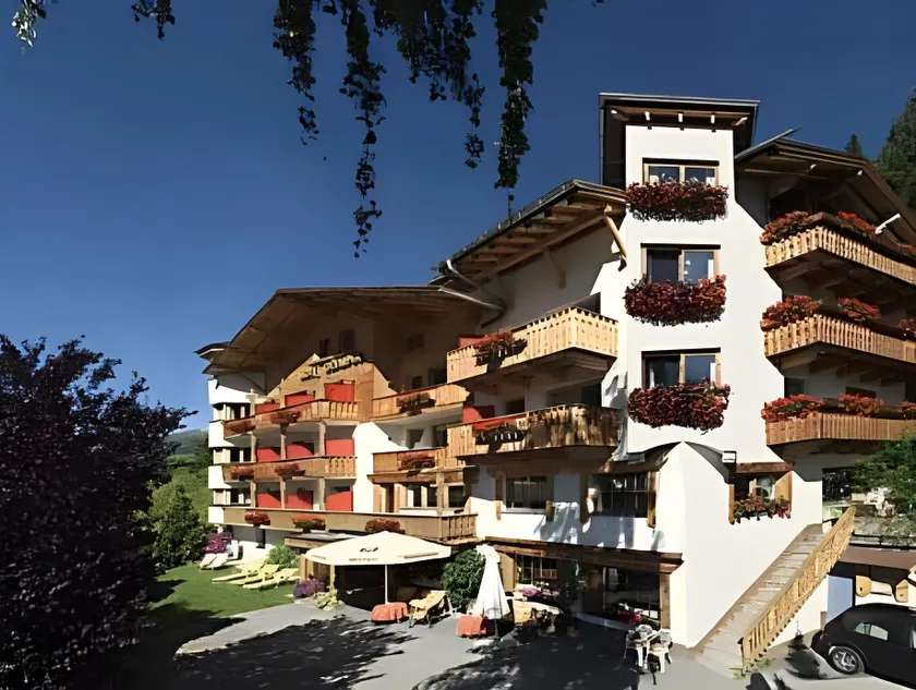 Hotel Olympia - Image 1