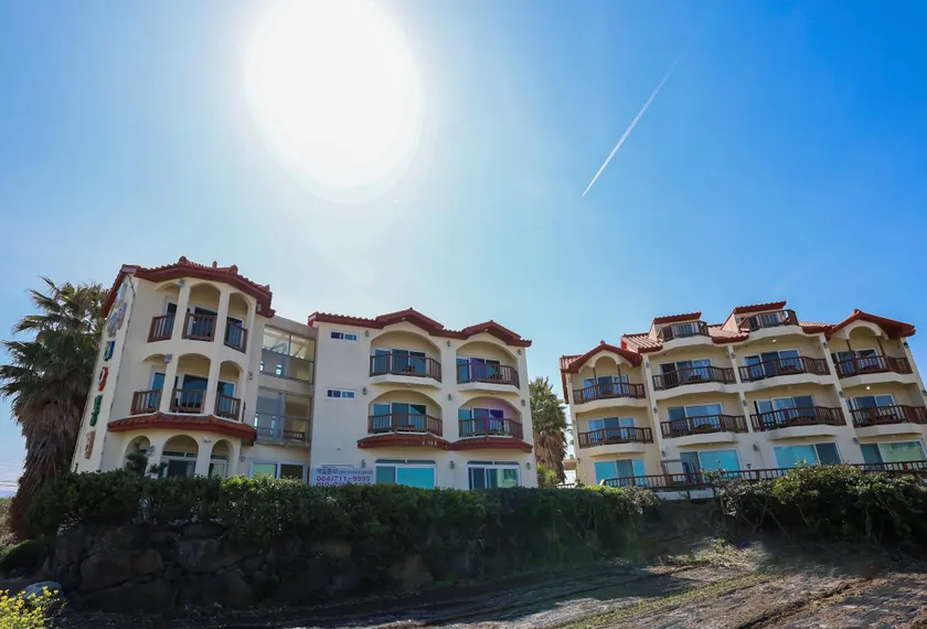 New seaview pension - Image 1