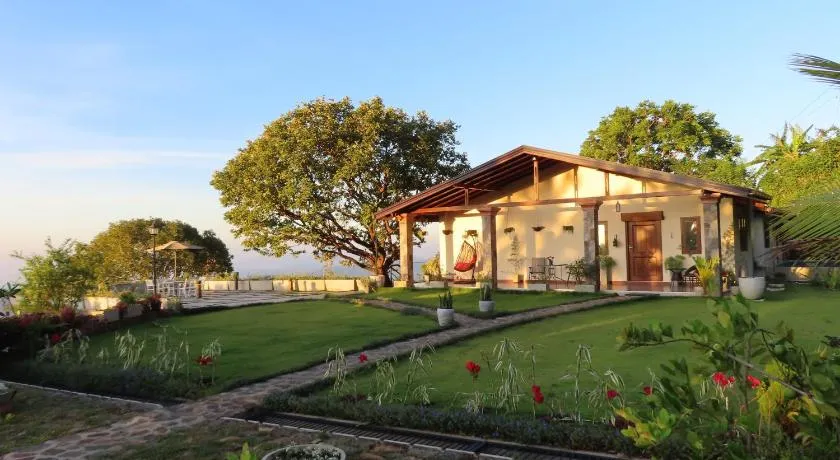 Hapu Tales - Private Holiday Villa - Image 1
