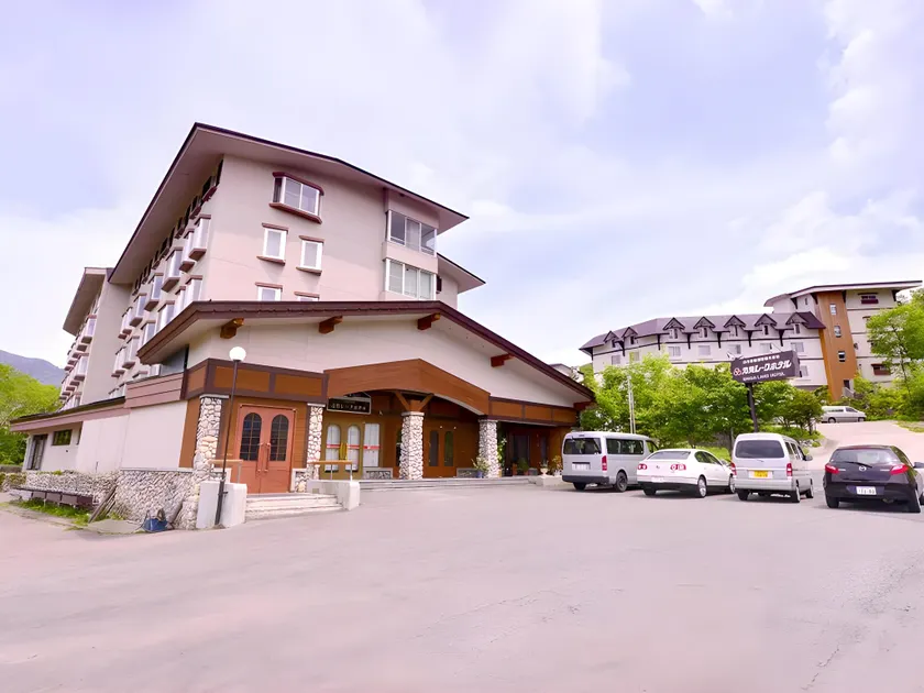 Shiga Lake Hotel - Image 1