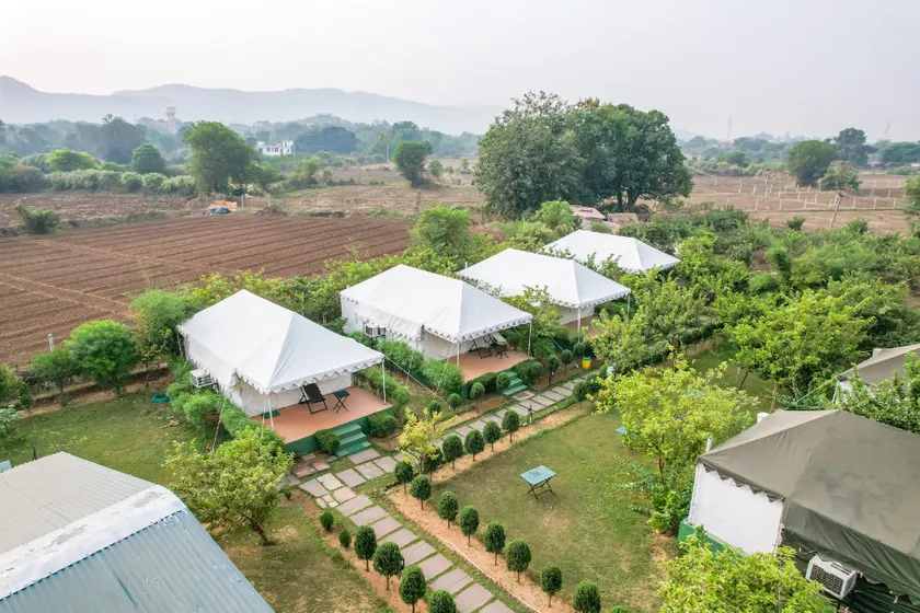 Jungle Book Resort Ranthambore camping Near Tiger safari - Image 1
