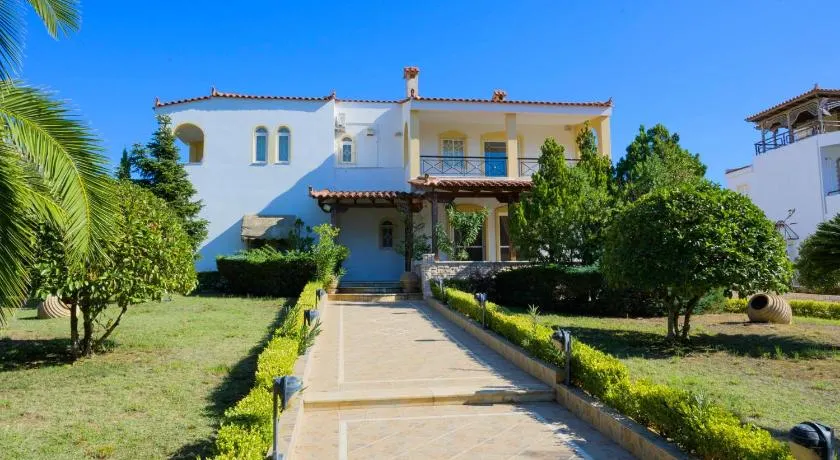 GREEN PARADISE PALAIA FoKAIA - Image 1