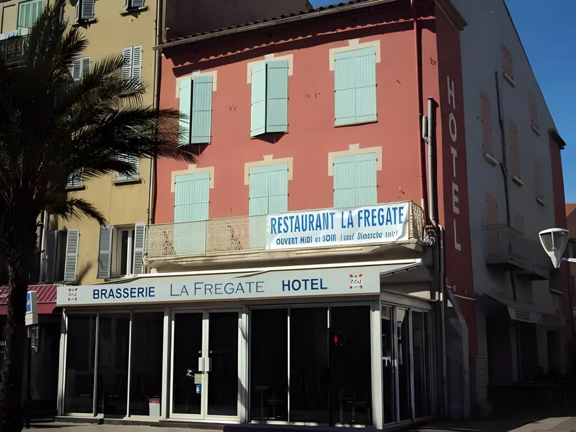 Hotel Restaurant La Frégate - Image 1