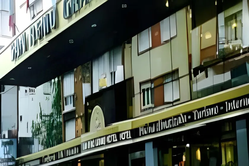 San Remo Grand Hotel - Image 1