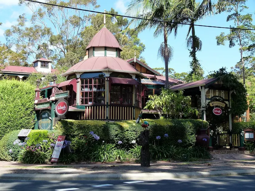 Bridgefield Guest House - Image 1