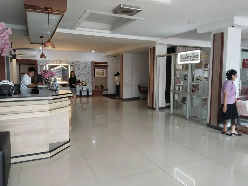 Hotel Prince Boulevard - Image 1