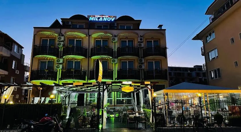 Ivian Family Hotel - Image 1
