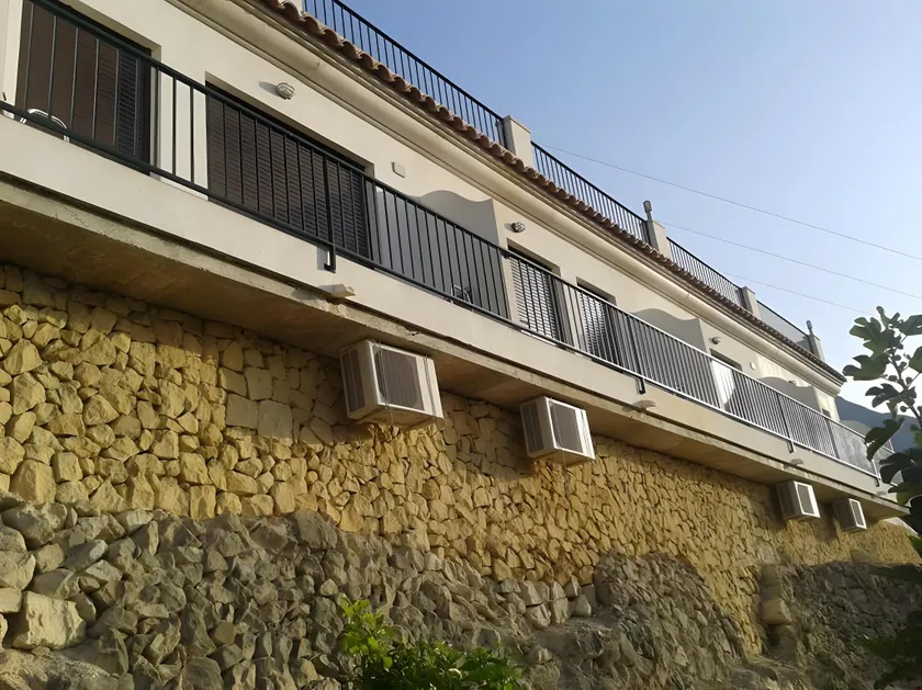 Apartamentos Turísticos Isa i Toni - Image 1