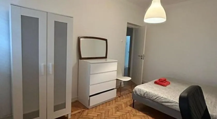 Rooms in the Heart of Lisbon - Image 1