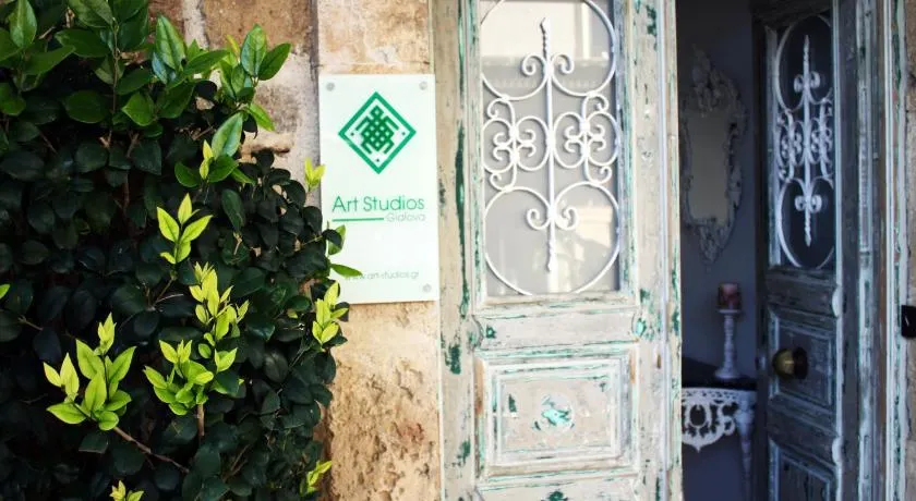 Art Studios Gialova Navarino - Image 1