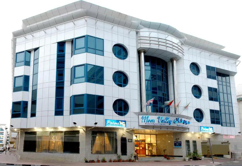 Moon Valley Hotel Apartment - Bur Dubai, Burjuman - Image 1