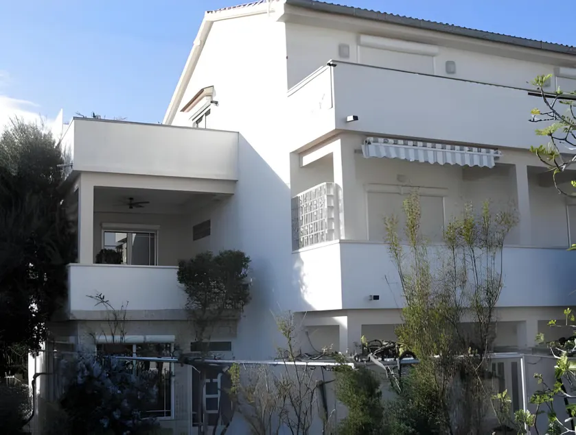 House Filomena - Image 1