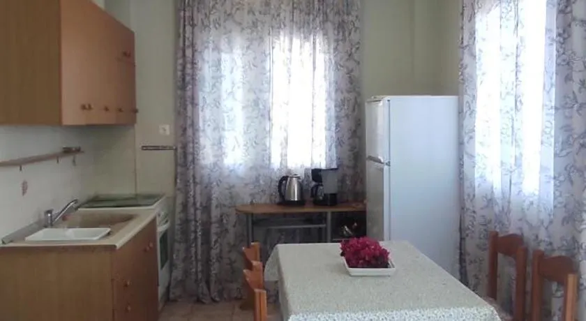 Dimitras 2 Bedroom Apartment - Image 1