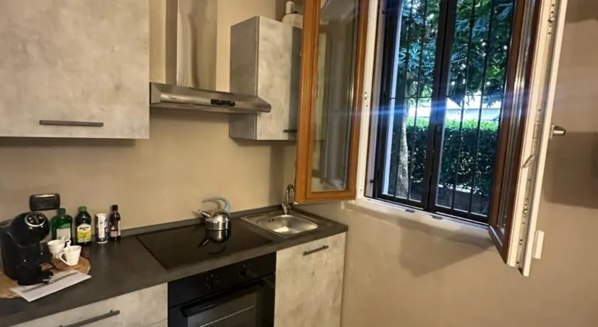 Casa strauss, elegante bilocale immerso nel verde - Image 1