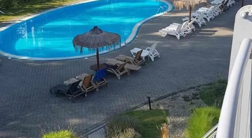 Apartament HAPPY A12 - BASENY & KORT TENISOWY, PLAC ZABAW, OCHRONA 24h - Image 1