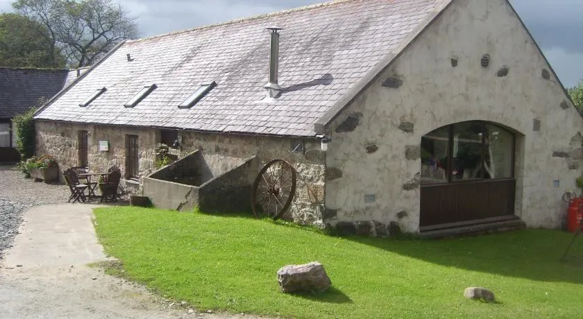 Parkmore Holiday Cottages - Image 1