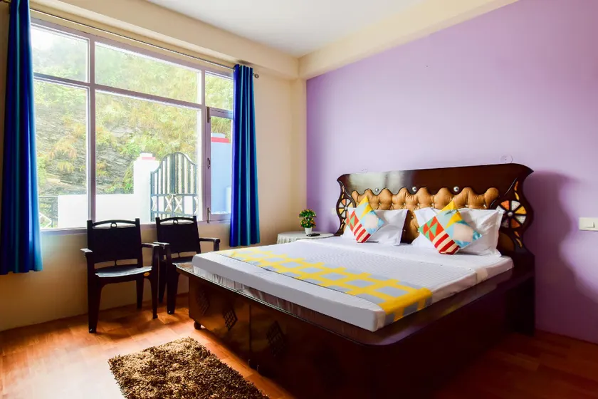 OYO Home 62436 Classical Stay Shoghi - Image 1