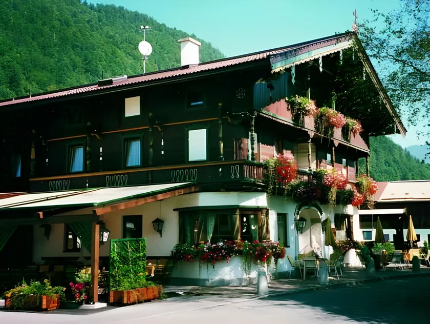 Landgasthof Mauth - Image 1