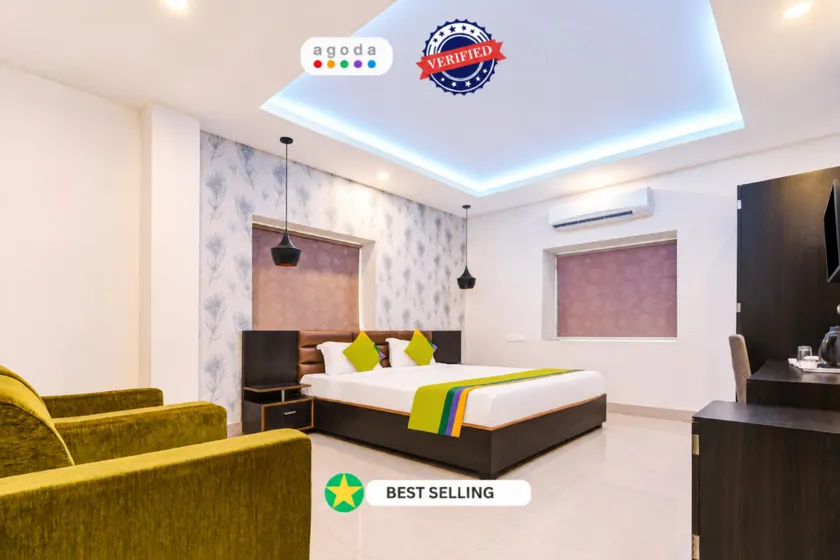 Goroomgo Effective Bollywood Hotels Bhubaneswar - Image 1