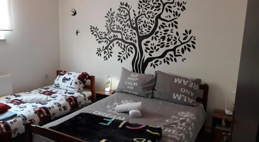 Hostel IN Club - Image 1