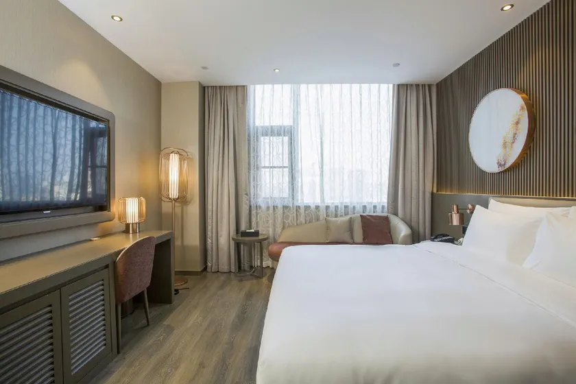 Crystal Orange Hotel Nanjing Xuanwu Lake - Image 1