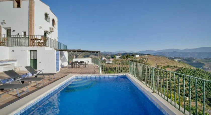 Villa Portillo - Image 1