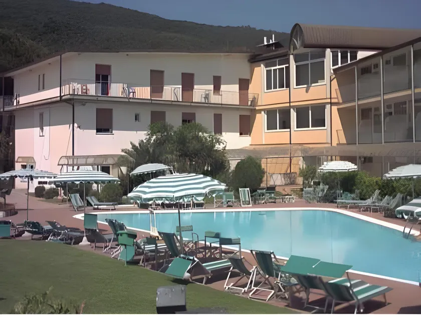 Hotel Ala Bianca - Image 1